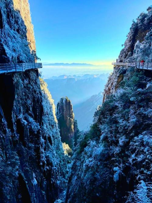 苏仙区天气预报_苏仙区天气预报15天当地天气查询表-第3张图片-德宏生活网