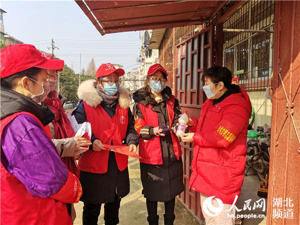 抗击疫情的居民_居民抗击疫情预防的措施及办法-第5张图片-德宏生活网