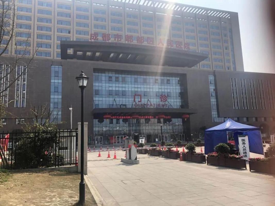 抗击疫情摄影报道，2020抗击疫情摄影作品-第4张图片-德宏生活网