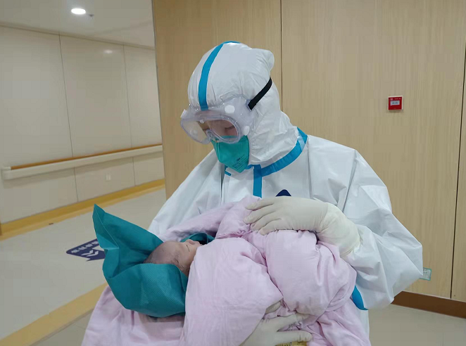 疫情生孩子名字，疫情下生的孩子起名-第5张图片-德宏生活网