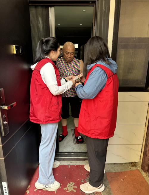 各地小区抗击疫情-关于小区抗击疫情的新闻报道?-第5张图片-德宏生活网 各地小区抗击疫情-关于小区抗击疫情的新闻报道?-第5张图片-德宏生活网