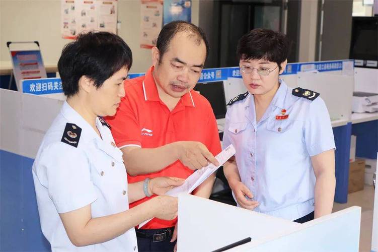 抗击疫情慰问报道-上级慰问抗疫情报道？-第3张图片-德宏生活网