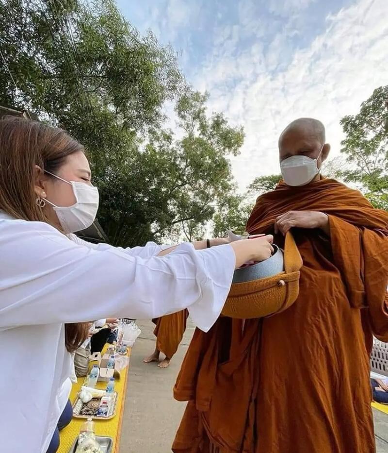 外国报道了疫情_国外报道新冠肺炎-第6张图片-德宏生活网