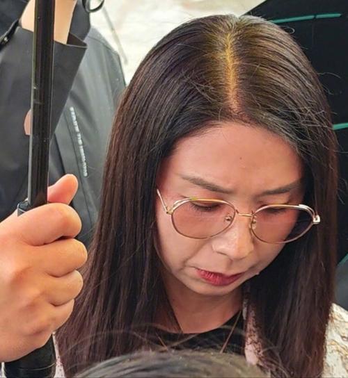 疫情之下演艺行业-疫情之下演艺行业怎么样?-第5张图片-德宏生活网 疫情之下演艺行业-疫情之下演艺行业怎么样?-第5张图片-德宏生活网