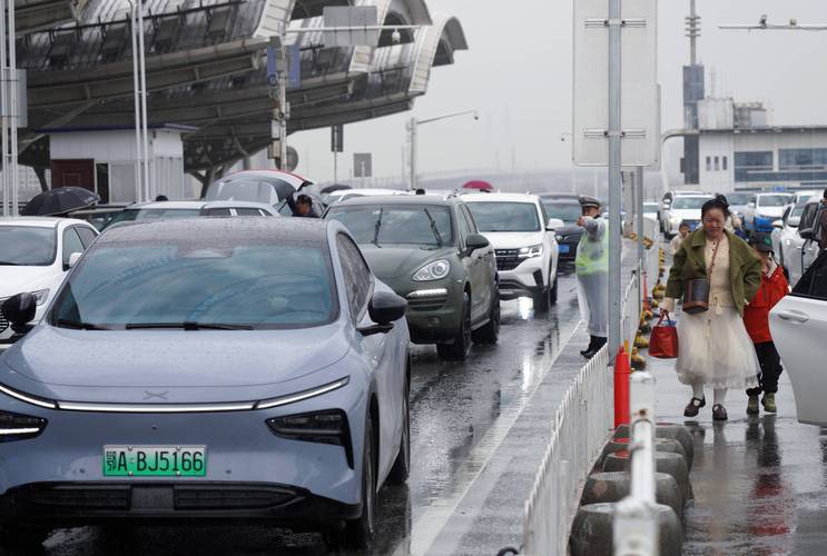 怎样向疫情捐钱_如何向疫情灾区捐款-第2张图片-德宏生活网