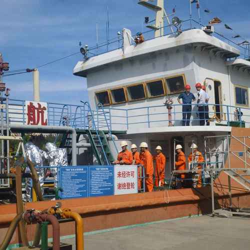 疫情中世界船员-中国船员感染疫情？-第1张图片-德宏生活网