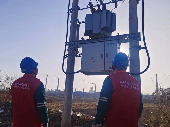 电力工人抗疫情_抗击疫情一线的电力工人-第3张图片-德宏生活网